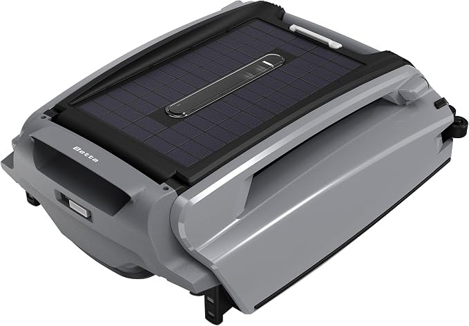 Betta SE Plus Solar-Powered Robotic Pool Skimmer